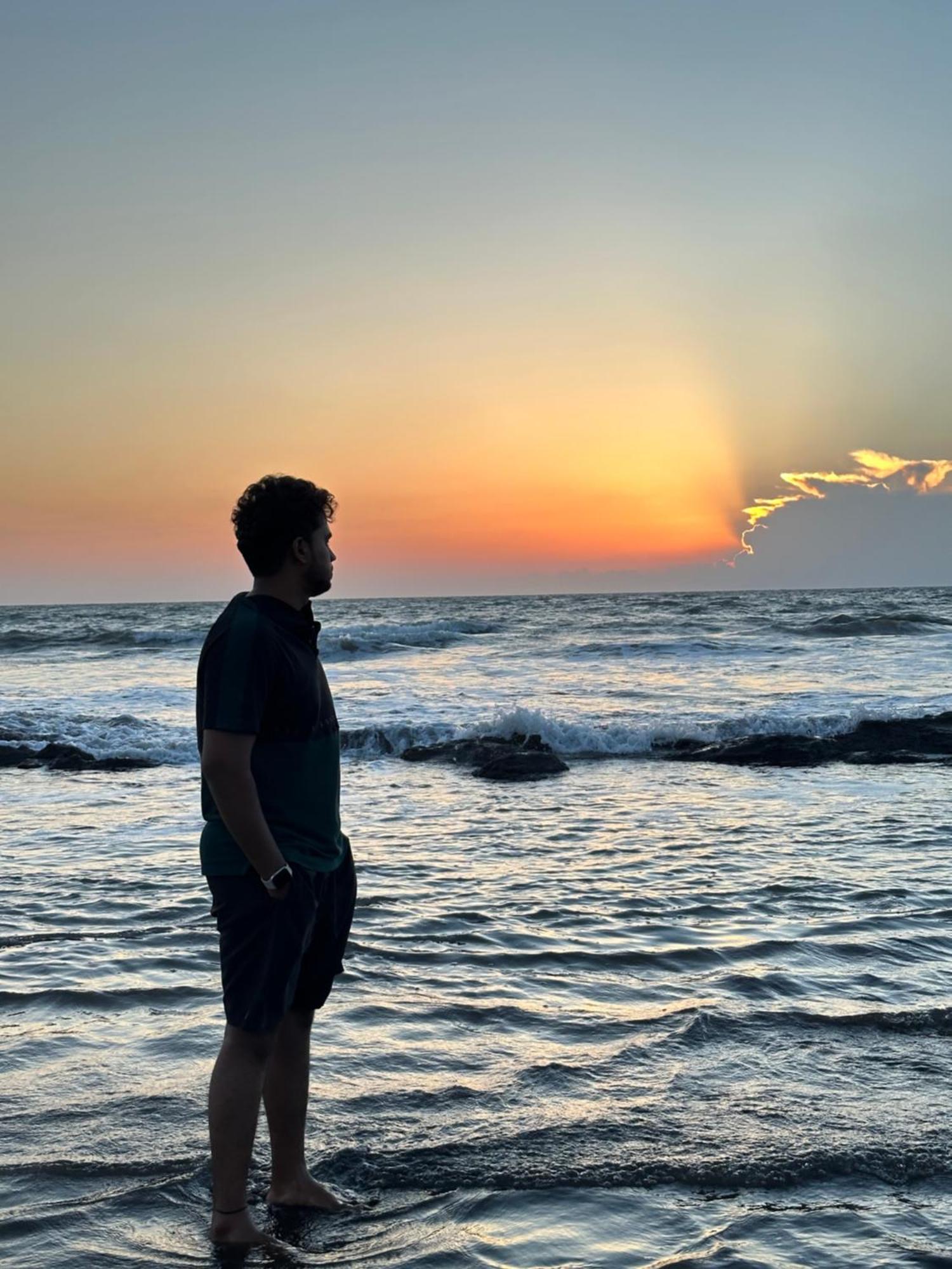 En Ocean Infinity Pool Villa Overlooking Sea ,Beach Touch Alibag Luaran gambar
